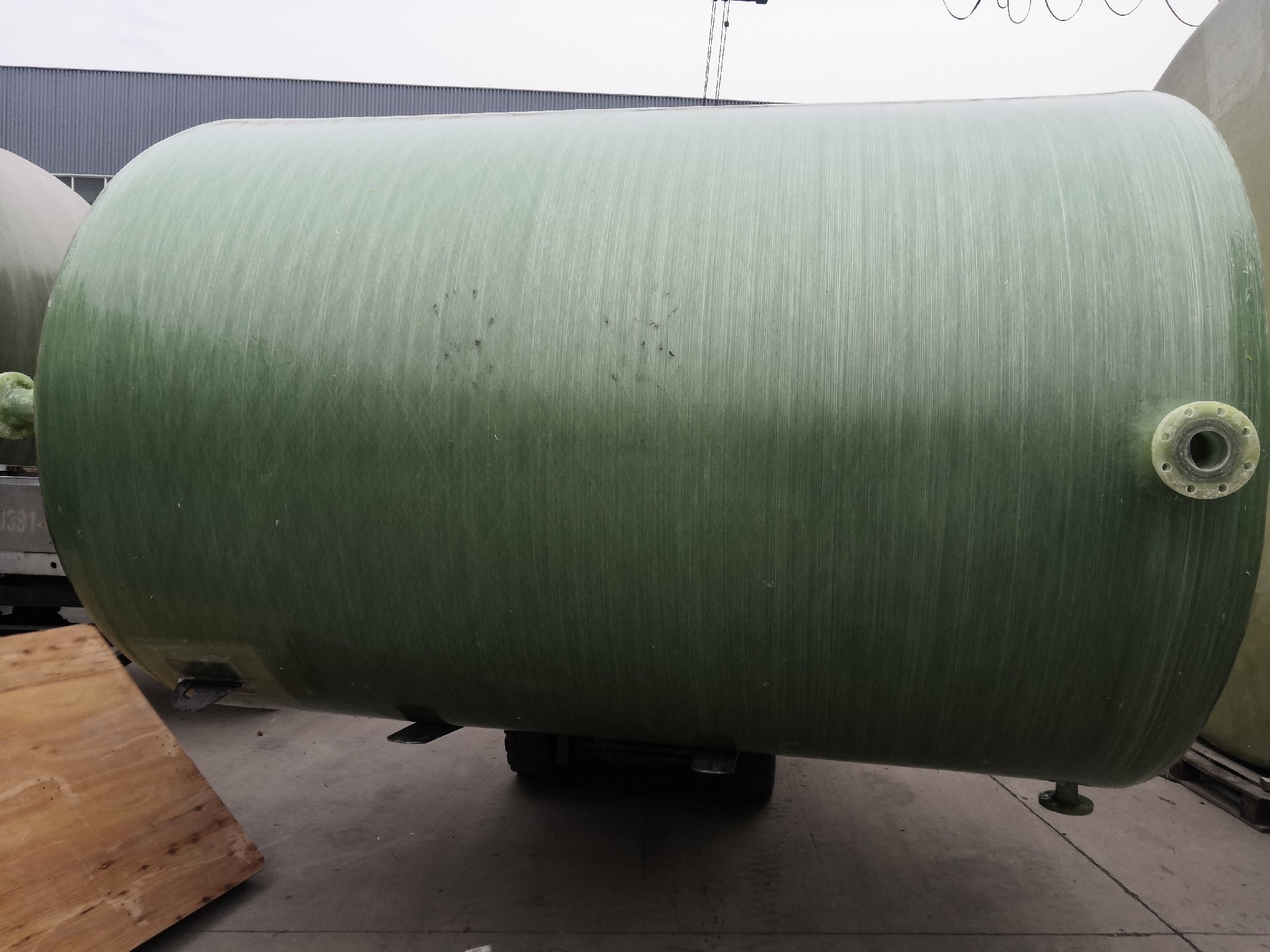 卧式榴莲视频色版大全盐酸罐与其他材质对比