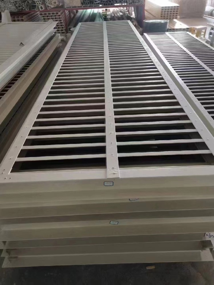 榴莲视频色版大全百叶窗与铝合金窗的区别